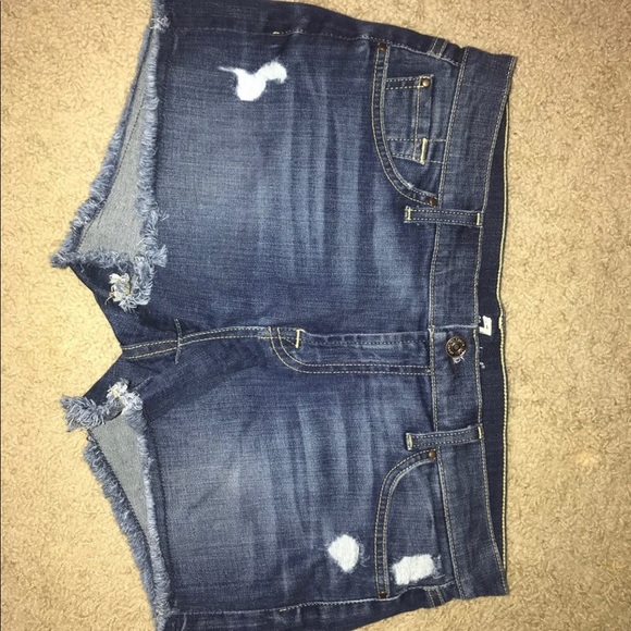 !!SOLD!! 7 For All Mankind shorts - Picture 1 of 4
